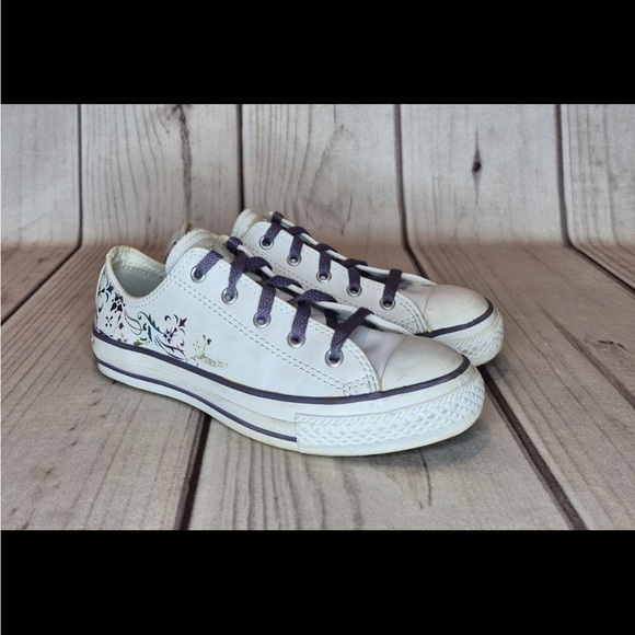 Converse Kids Sz 3 Sneakers CTAS White Purple Rainbow Metallic Floral Butterfly - Picture 1 of 11